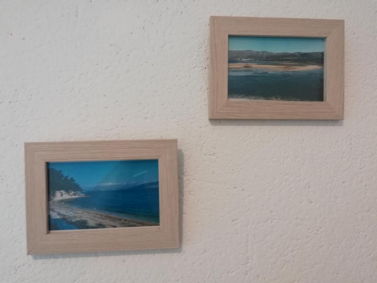 Apartman Volarevic Donji Karin Exteriér fotografie