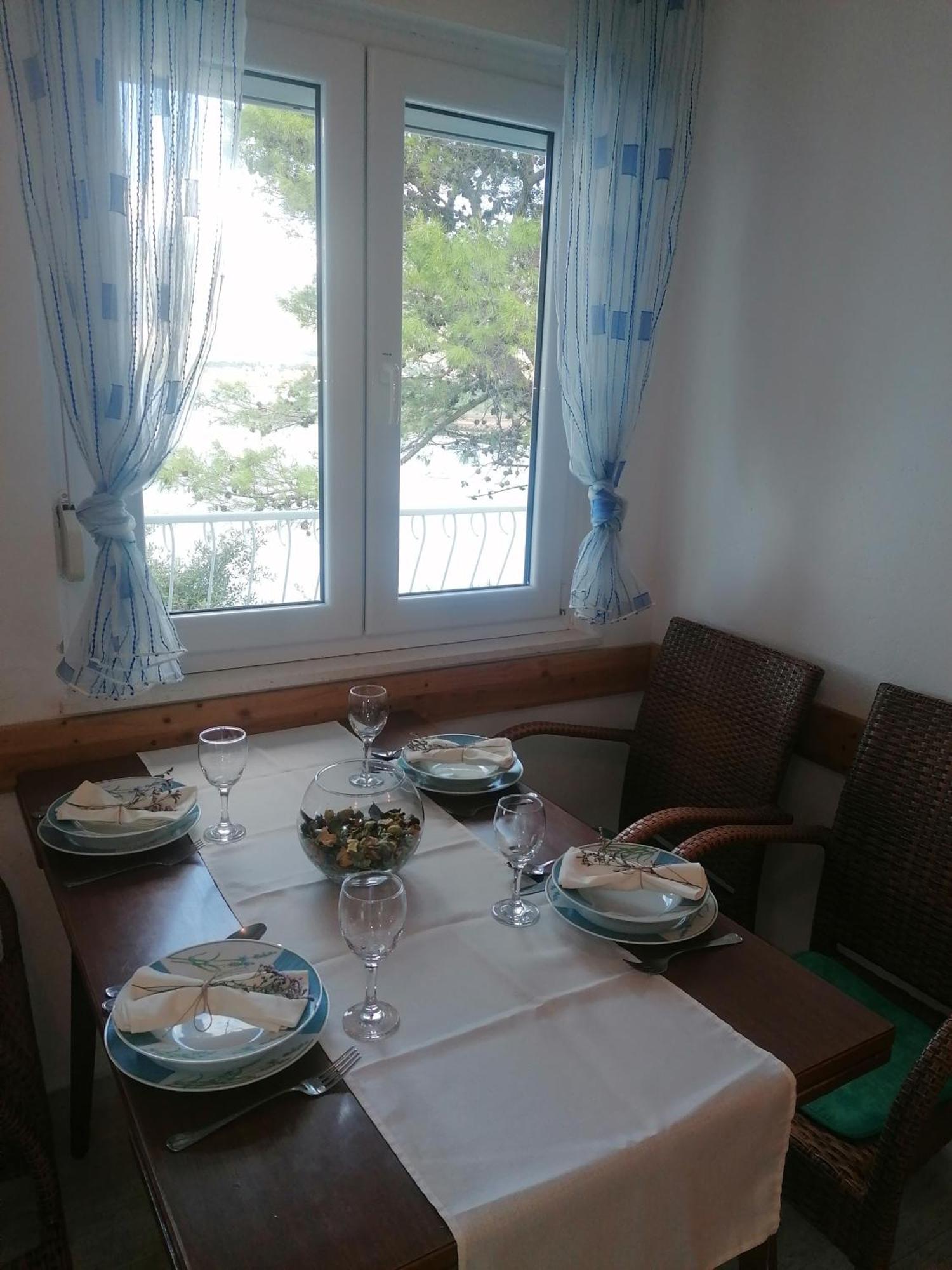 Apartman Volarevic Donji Karin Exteriér fotografie